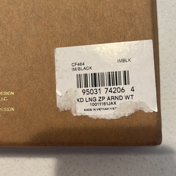 Coach long zip around wallet NIB - Picture 7 of 9